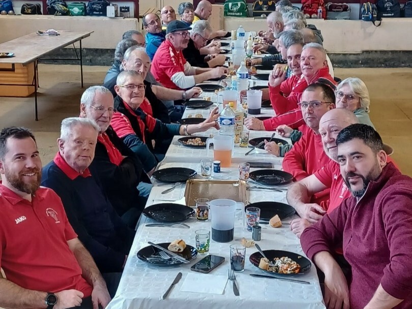 Photos d'après match à Eclassan ............