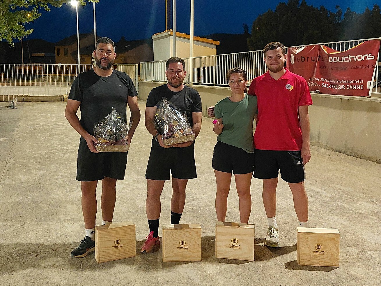 Pierre Valprados et Corentin Ruiz-Vey remportent le 32 doublettes 3/4 de Serves sur Rhône
