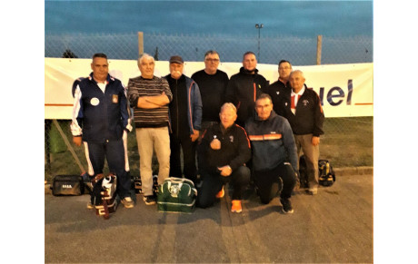 QUALIFICATIF 3/4 CBD 07  À CORNAS. L'EQUIPE DE MICHEL SAUSSAC &quot;MAîTRE SUR SES TERRES&quot;