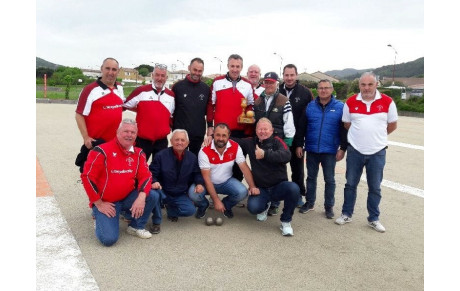 La boule des Vignerons de Cornas remporte les A.S 3/4 du Secteur de Tournon 2022