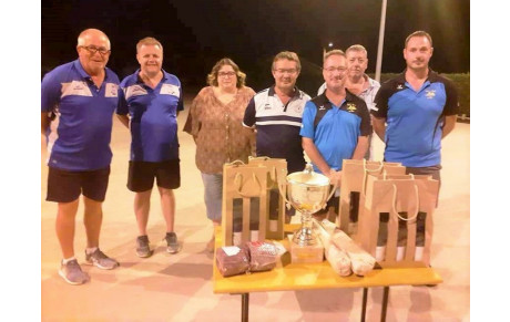  Mickaël Brun remporte le 32 TD de Saint Agrève .........