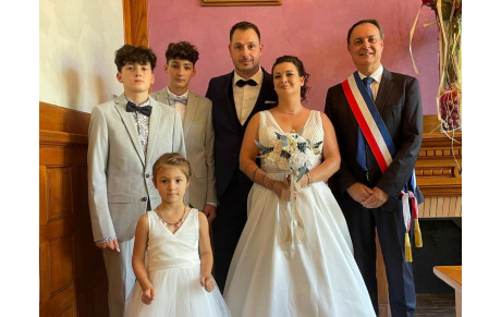Dorine et Mickaël se sont dit &quot;OUI&quot; pour la vie