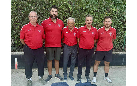 La victoire pour la boule des vignerons de Cornas ...............